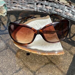 UV3 Total UV Protection Tortoise Shell Sunglasses, NWT